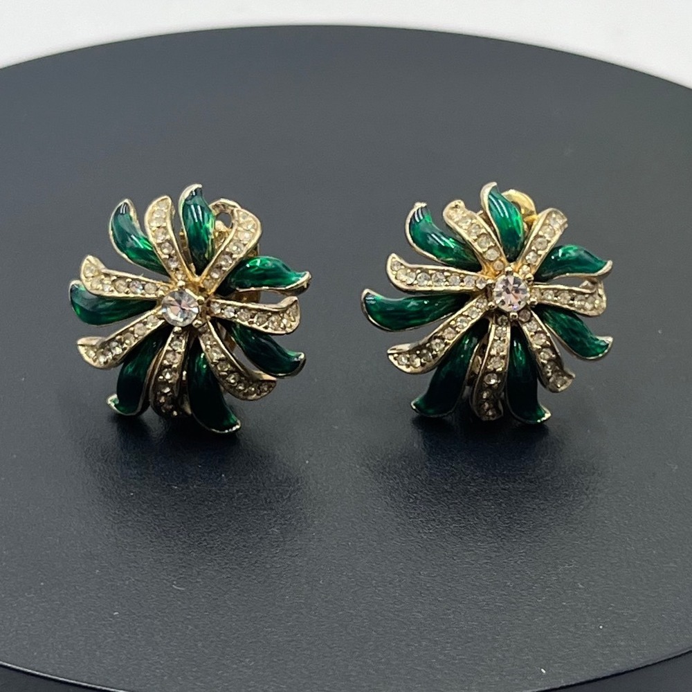 Ciner Vintage Signed Green Blue Enamel‎ Rhinestone Pinwheel Clip-On Earrings